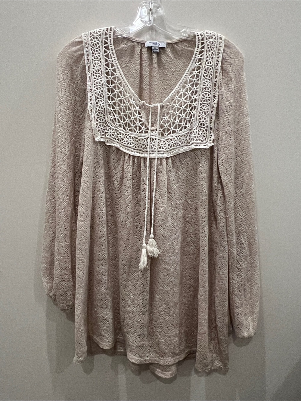 Women’s Crocheted Long Sleeve Top